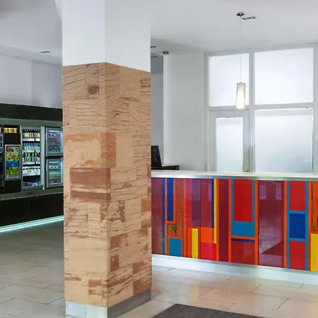 Nh West 4* ברלין