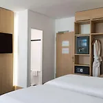 Hotel Nh West