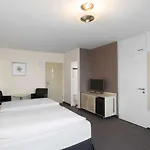 Hotel Nh West