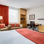Hotel Nh West