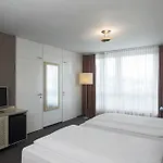 Nh West Berlin
