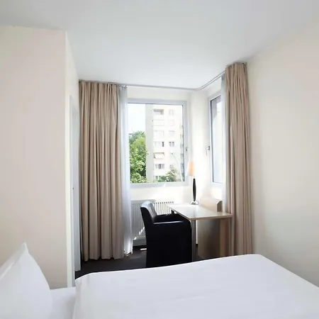 Nh West 4* Berlin