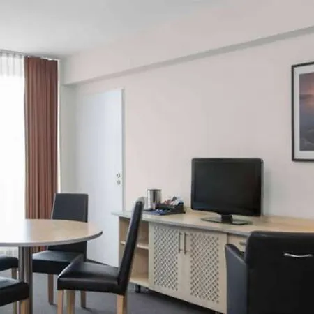 Hotell Nh West 4*