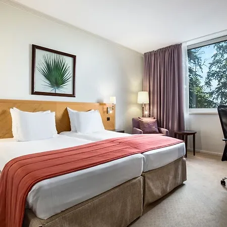 Nh West Hotel