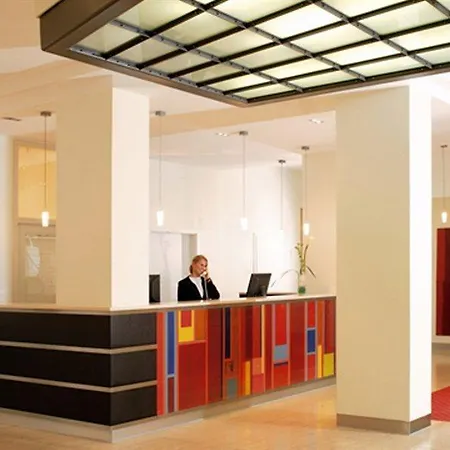 Hotel Nh West 4*