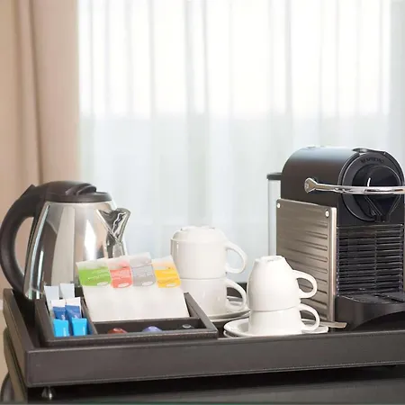 Nh West Szálloda 4*