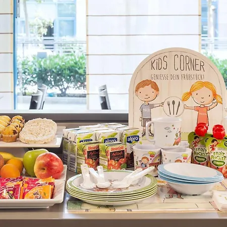 Nh West Szálloda 4*