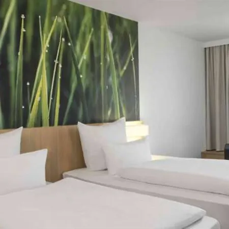 Nh West Szálloda 4*